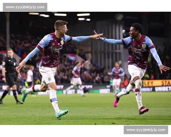 英超赛季数据深度解析:球队表现、球员统计与战术趋势全方位解读